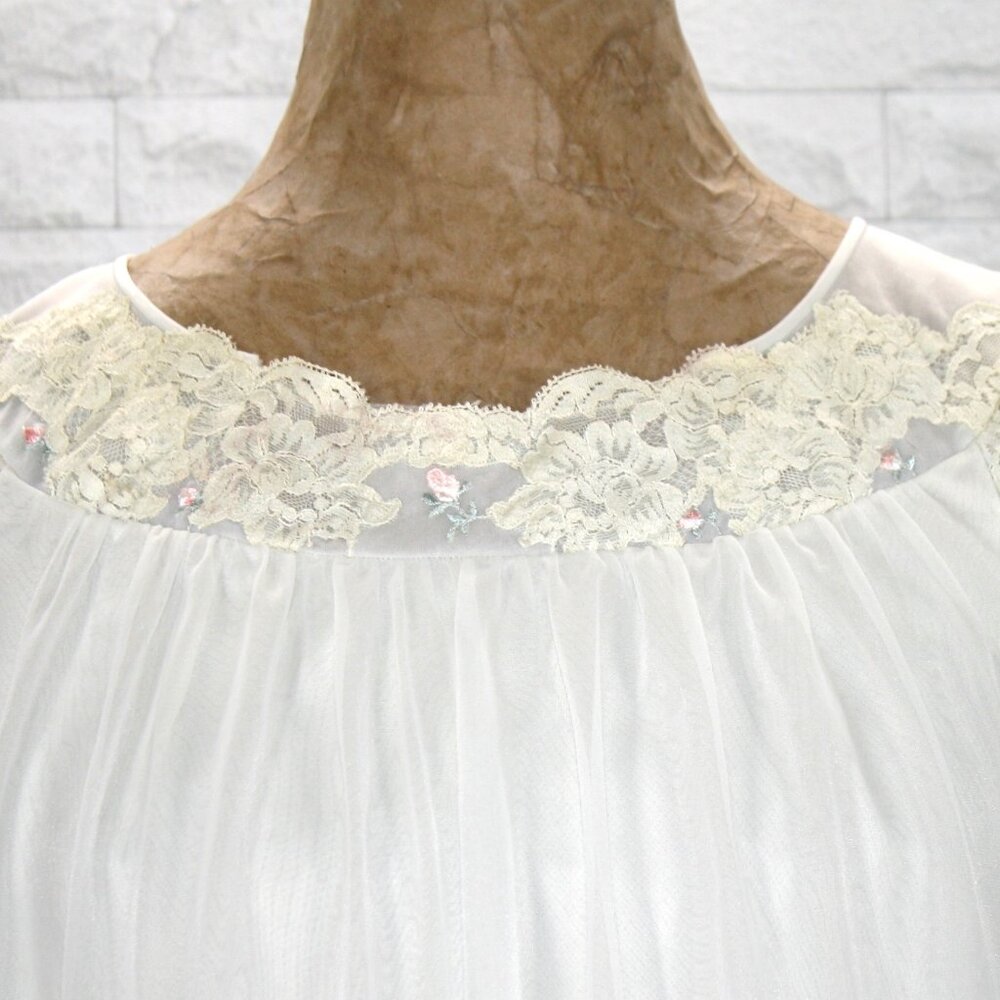 VINTAGE Nightgown Chemise Negligee Sheer Chiffon Layered Lace Appliques White L - Picture 2 of 14